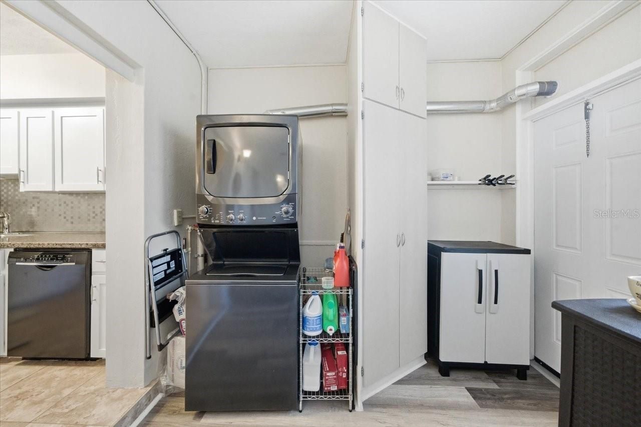 5861 42nd Terrace N, Unit 1608, Kenneth City, FL 33709 Photo