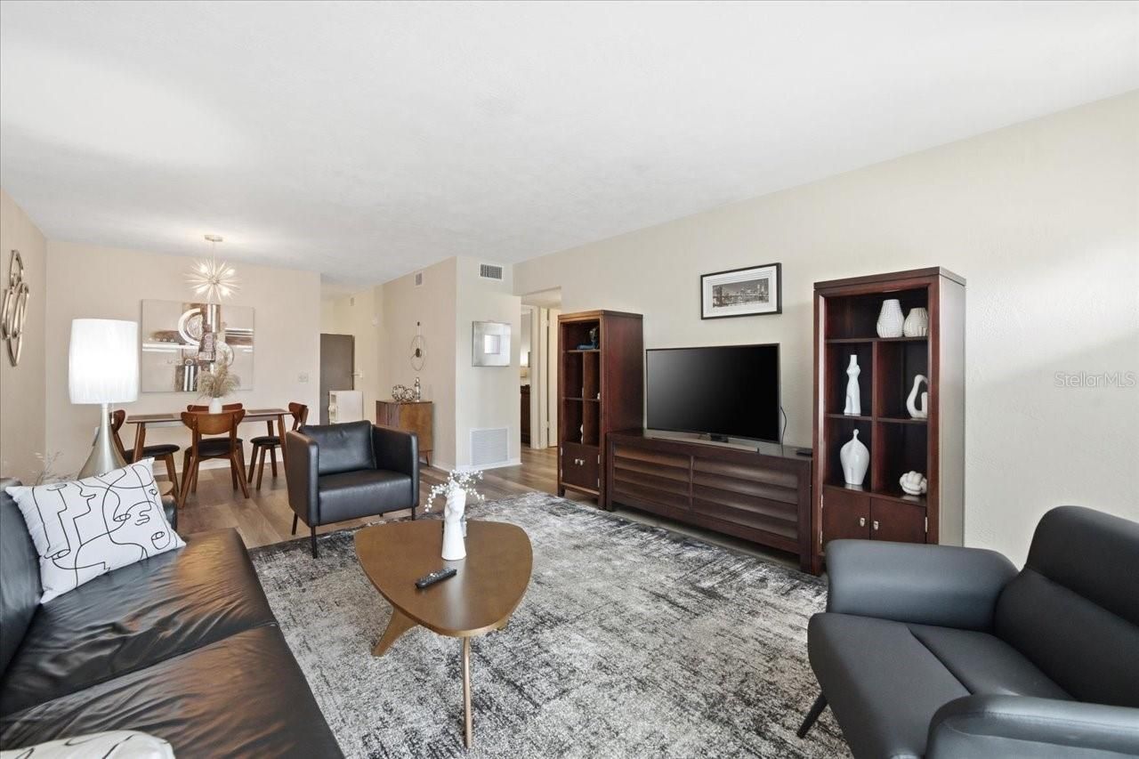 5861 42nd Terrace N, Unit 1608, Kenneth City, FL 33709 Photo