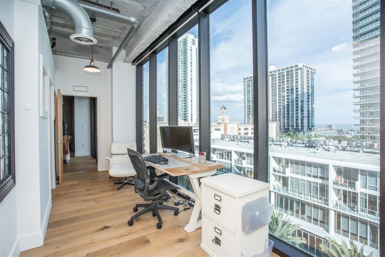 175 2nd Street S, Unit 808, Saint Petersburg, FL 33701 Photo