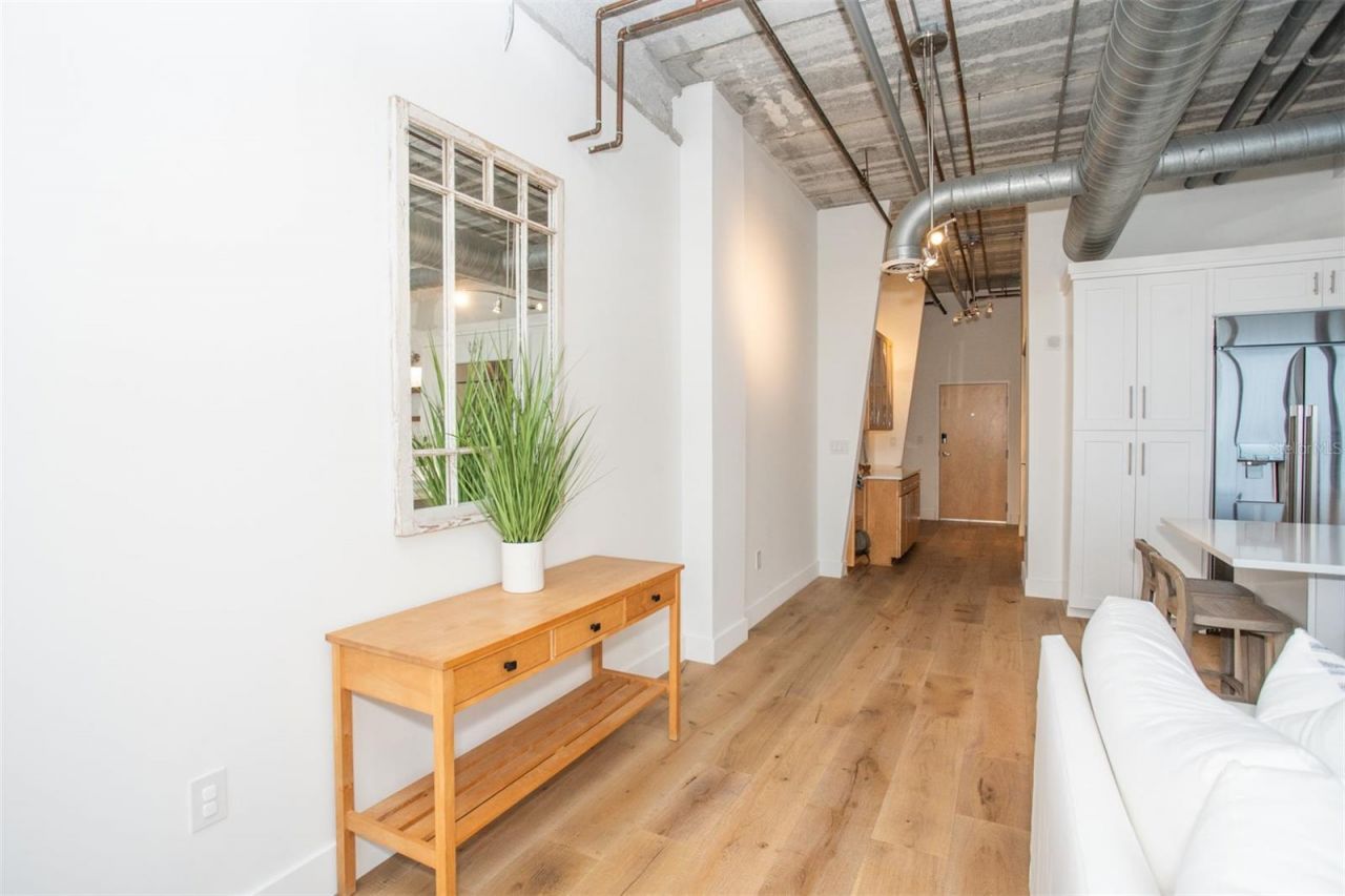 175 2nd Street S, Unit 808, Saint Petersburg, FL 33701 Photo