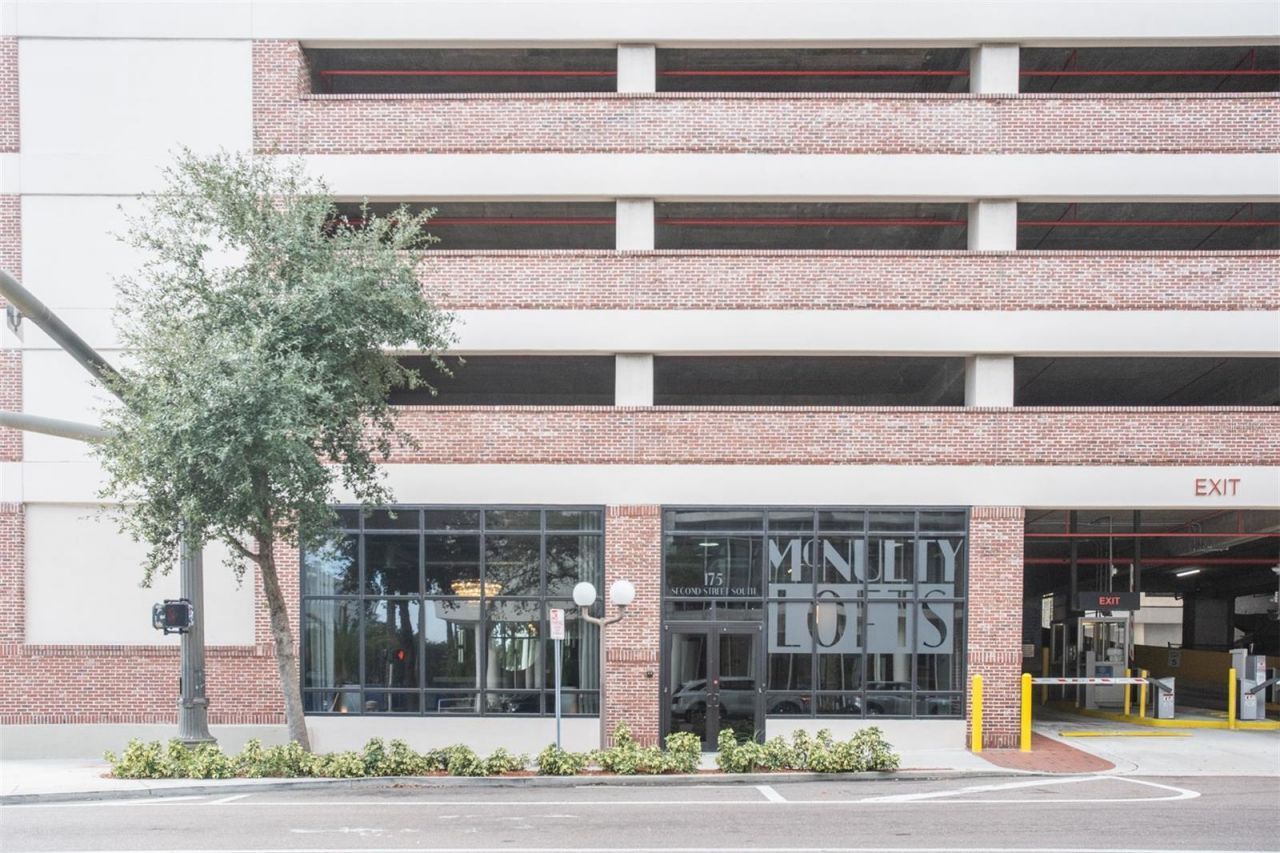 175 2nd Street S, Unit 808, Saint Petersburg, FL 33701 Photo