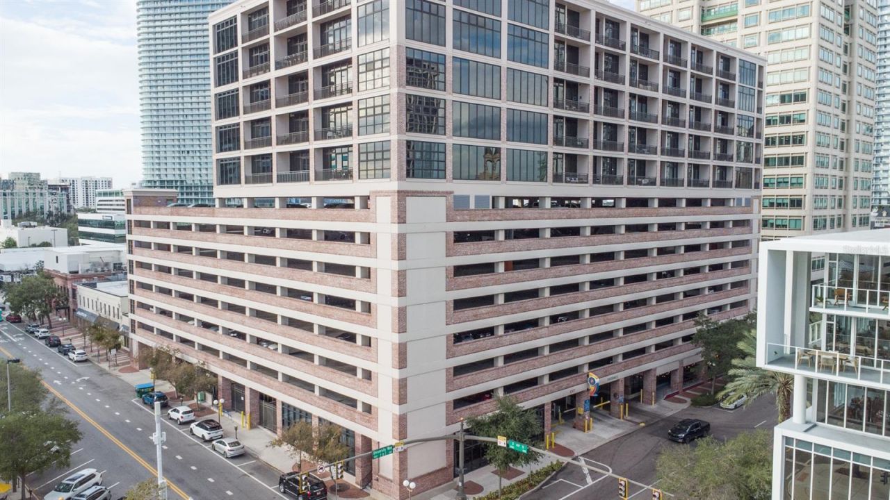 175 2nd Street S, Unit 808, Saint Petersburg, FL 33701 Photo