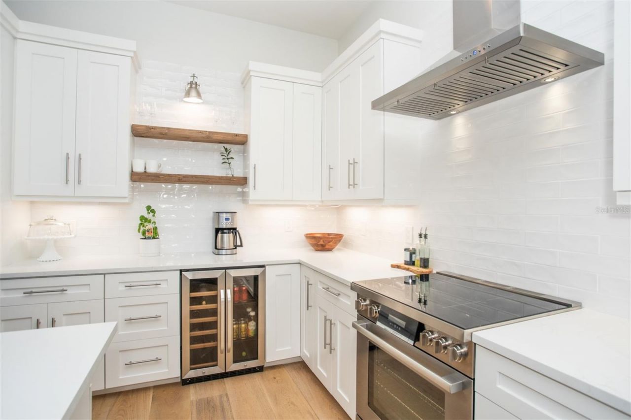 175 2nd Street S, Unit 808, Saint Petersburg, FL 33701 Photo