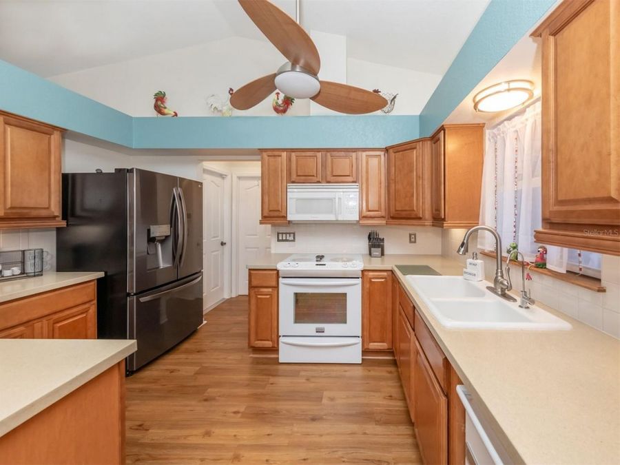 Property Image 12