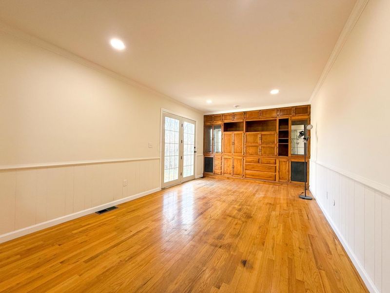 1380 Sunflower Drive, Columbus, OH 43204 Photo 10