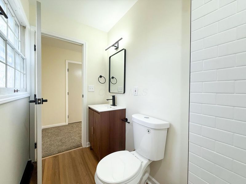 1380 Sunflower Drive, Columbus, OH 43204 Photo 19