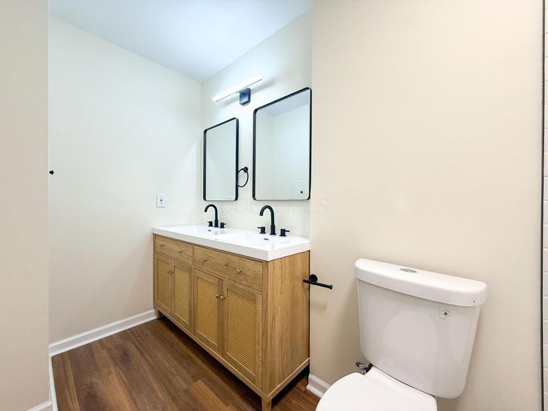 1380 Sunflower Drive, Columbus, OH 43204 Photo 21