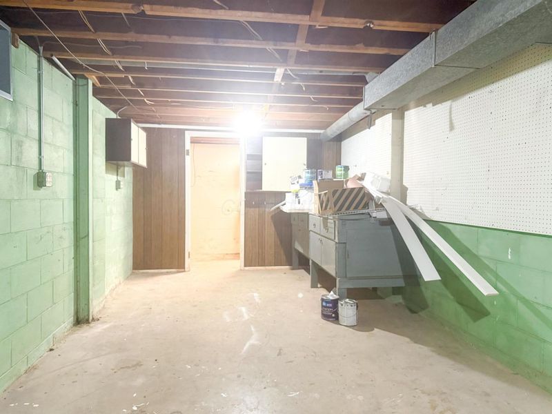 1380 Sunflower Drive, Columbus, OH 43204 Photo 32