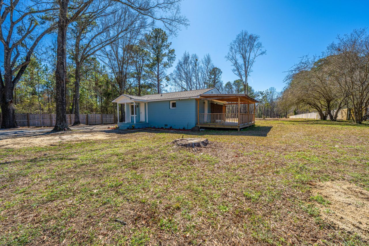 117 Roberts Road Photo 22