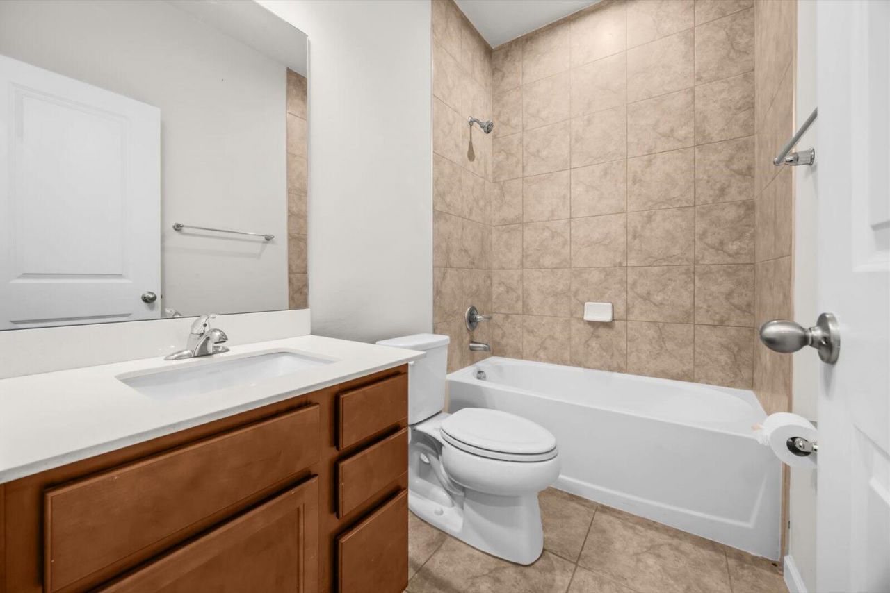 10813 SW Vasari Way, Port Saint Lucie, FL 34987 Photo