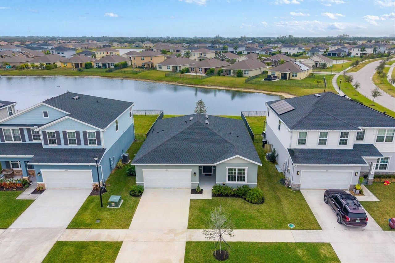 10813 SW Vasari Way, Port Saint Lucie, FL 34987 Photo