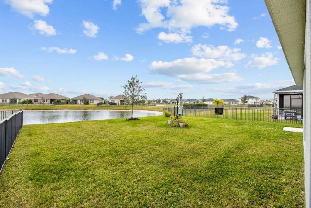 10813 SW Vasari Way, Port Saint Lucie, FL 34987 Photo