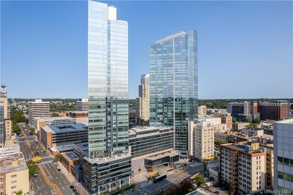 1 Renaissance Square, Unit 10F, White Plains, NY 10601 Main Photo