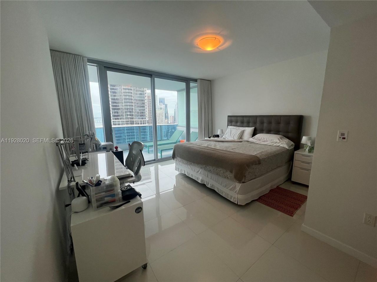 200 Biscayne Boulevard Way, Unit 3106, Miami, FL 33131 Photo