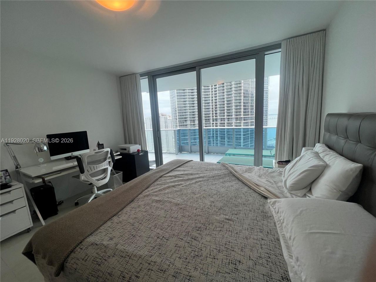 200 Biscayne Boulevard Way, Unit 3106, Miami, FL 33131 Photo