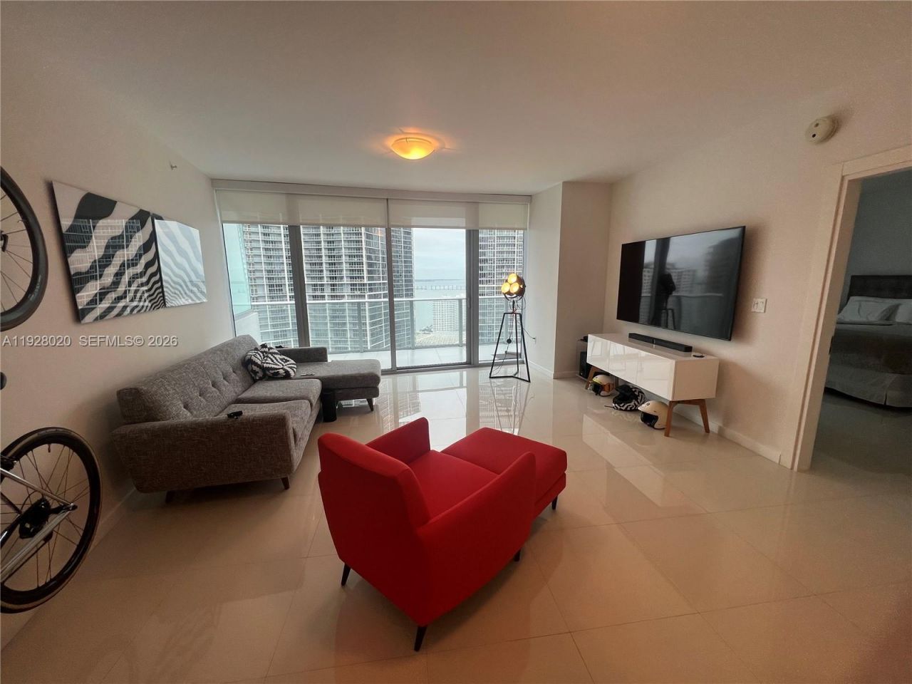 200 Biscayne Boulevard Way, Unit 3106, Miami, FL 33131 Photo