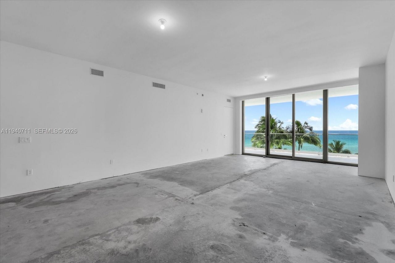 18975 Collins Ave, Unit 302, Sunny Isles Beach, FL 33160 Photo
