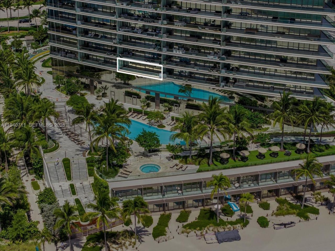 18975 Collins Ave, Unit 302, Sunny Isles Beach, FL 33160 Photo