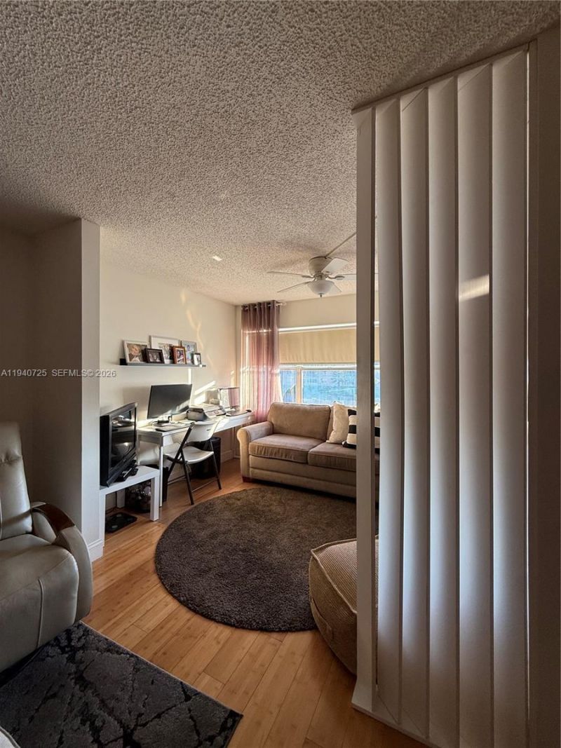 9540 Sunrise Lakes Blvd , Unit 208, Sunrise, FL 33322 Photo