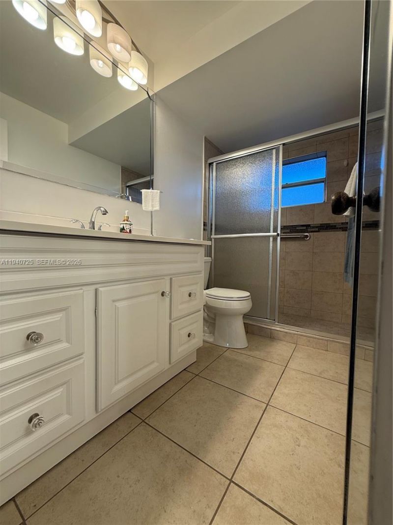 9540 Sunrise Lakes Blvd, Unit 208, Sunrise, FL 33322 Photo