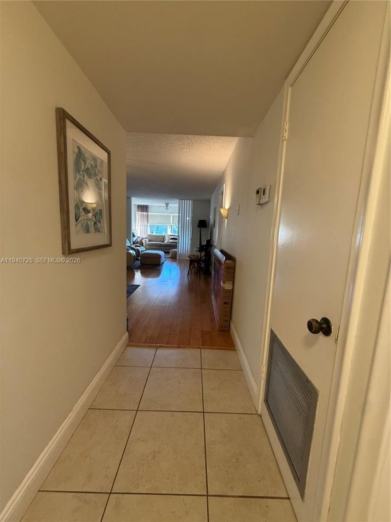 9540 Sunrise Lakes Blvd , Unit 208, Sunrise, FL 33322 Photo