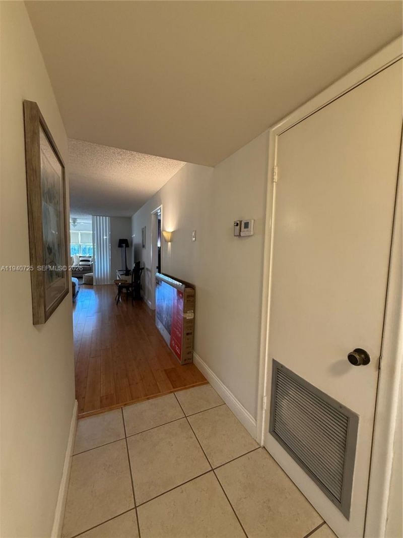9540 Sunrise Lakes Blvd, Unit 208, Sunrise, FL 33322 Photo