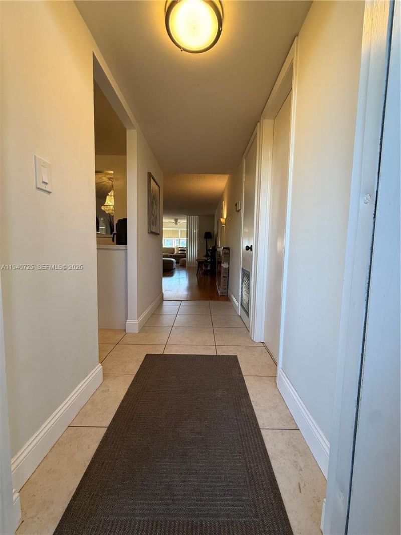 9540 Sunrise Lakes Blvd , Unit 208, Sunrise, FL 33322 Photo