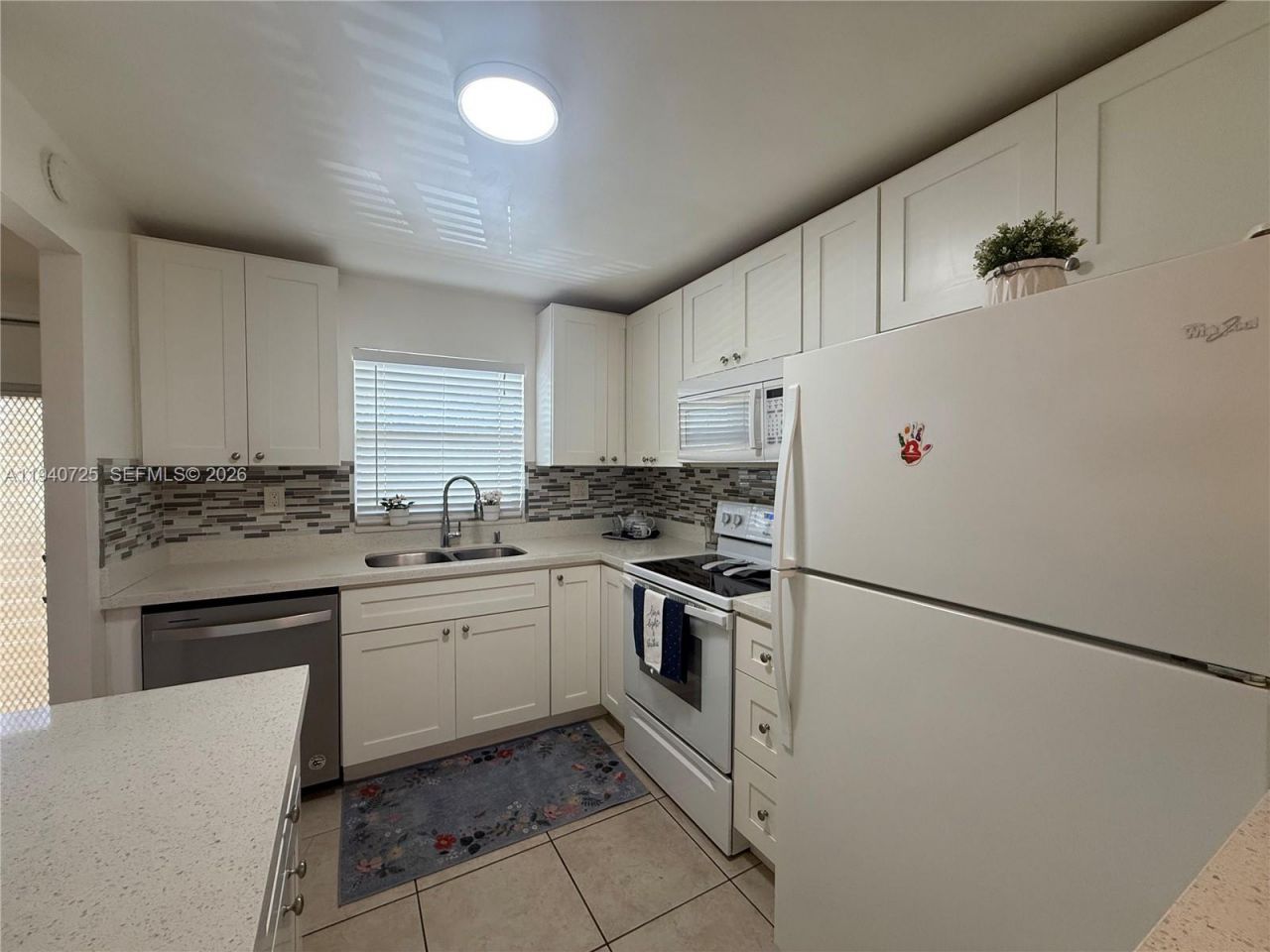 9540 Sunrise Lakes Blvd, Unit 208, Sunrise, FL 33322 Photo