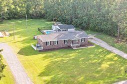 400 Black Oak Road photo 4