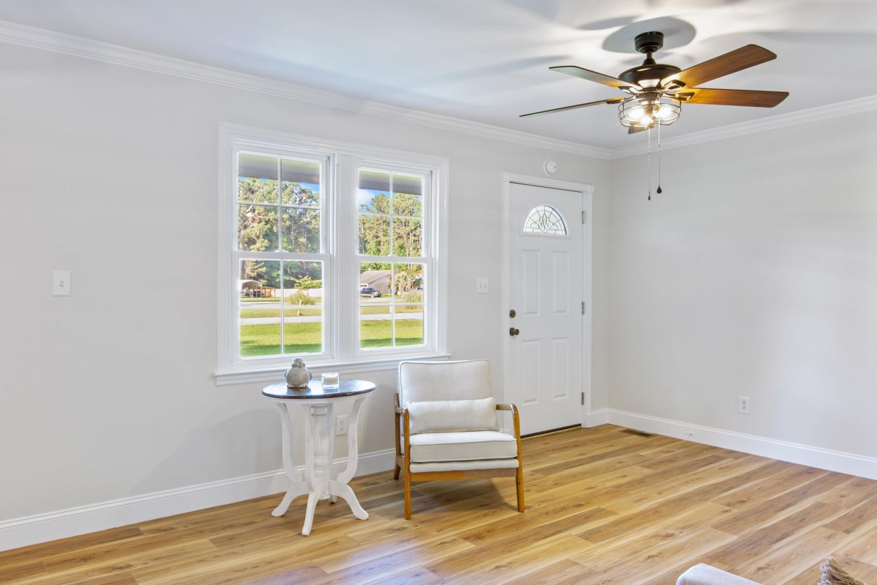 400 Black Oak Road Photo 6