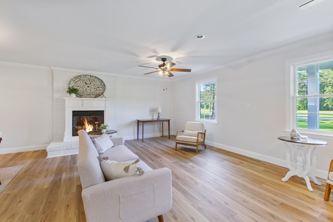 400 Black Oak Road Photo 7