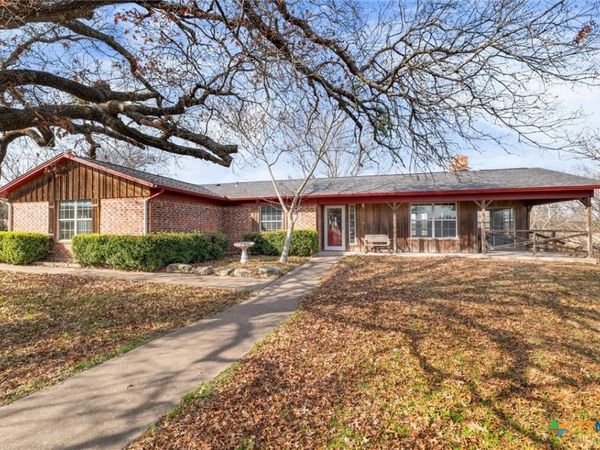 740 County Road 4876, Copperas Cove, TX 76522