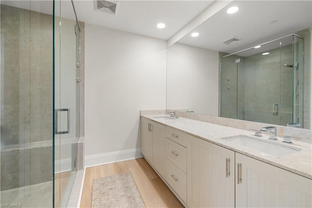 1035 3rd Ave S, Unit 203, Naples, FL 34102 Photo