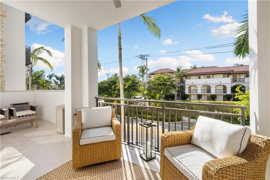 1035 3rd Ave S, Unit 203, Naples, FL 34102 Photo