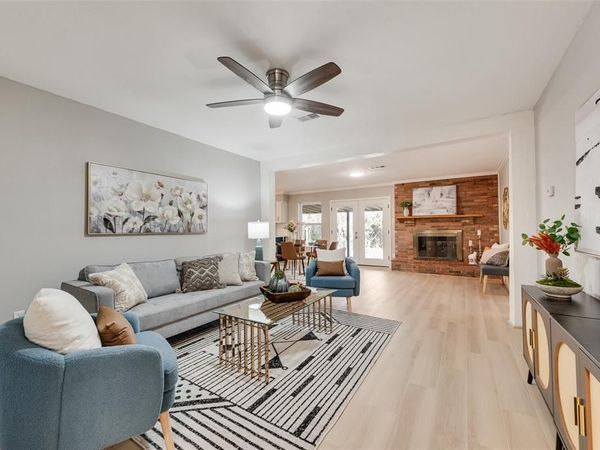 1910 Wildwood Drive, Grand Prairie, TX 75050