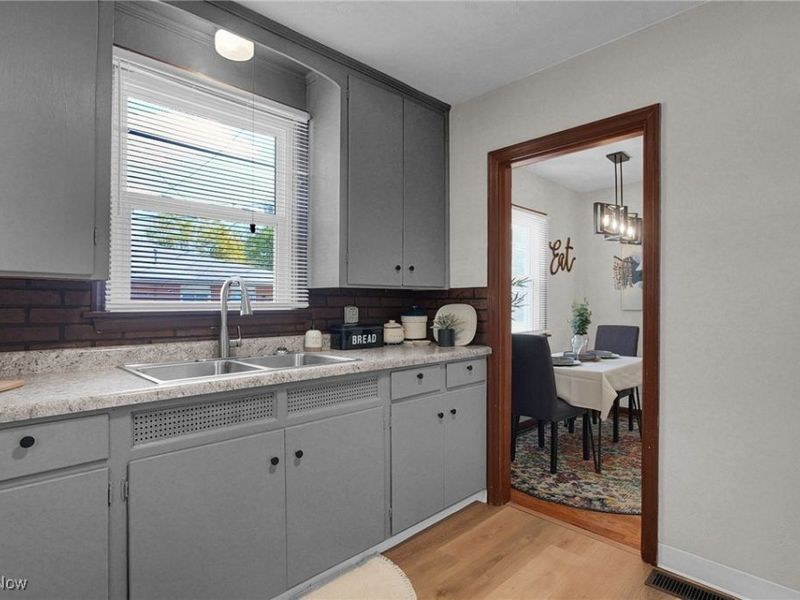 1560 Garling Avenue, Columbus, OH 43223 Photo 12