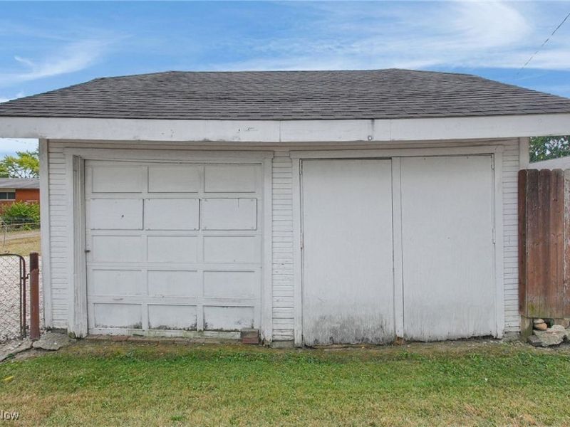 1560 Garling Avenue, Columbus, OH 43223 Photo 24