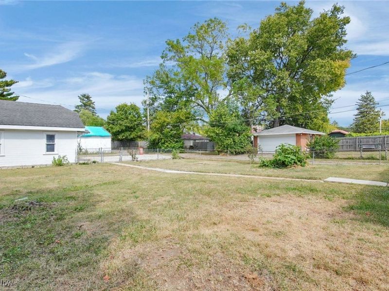 1560 Garling Avenue, Columbus, OH 43223 Photo 25