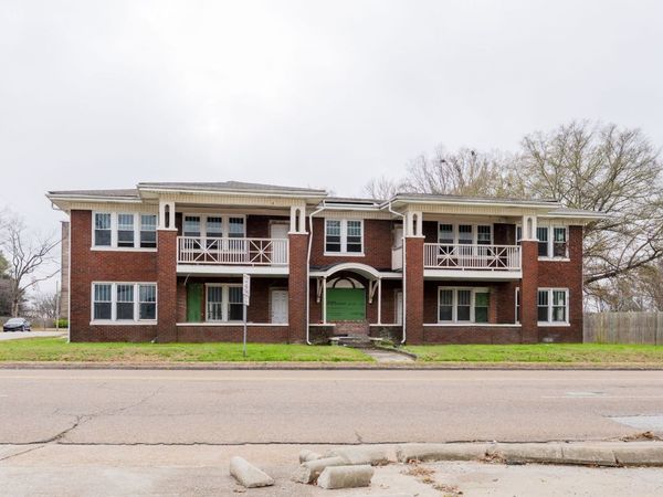 236 Airways Blvd , Jackson, TN 38301