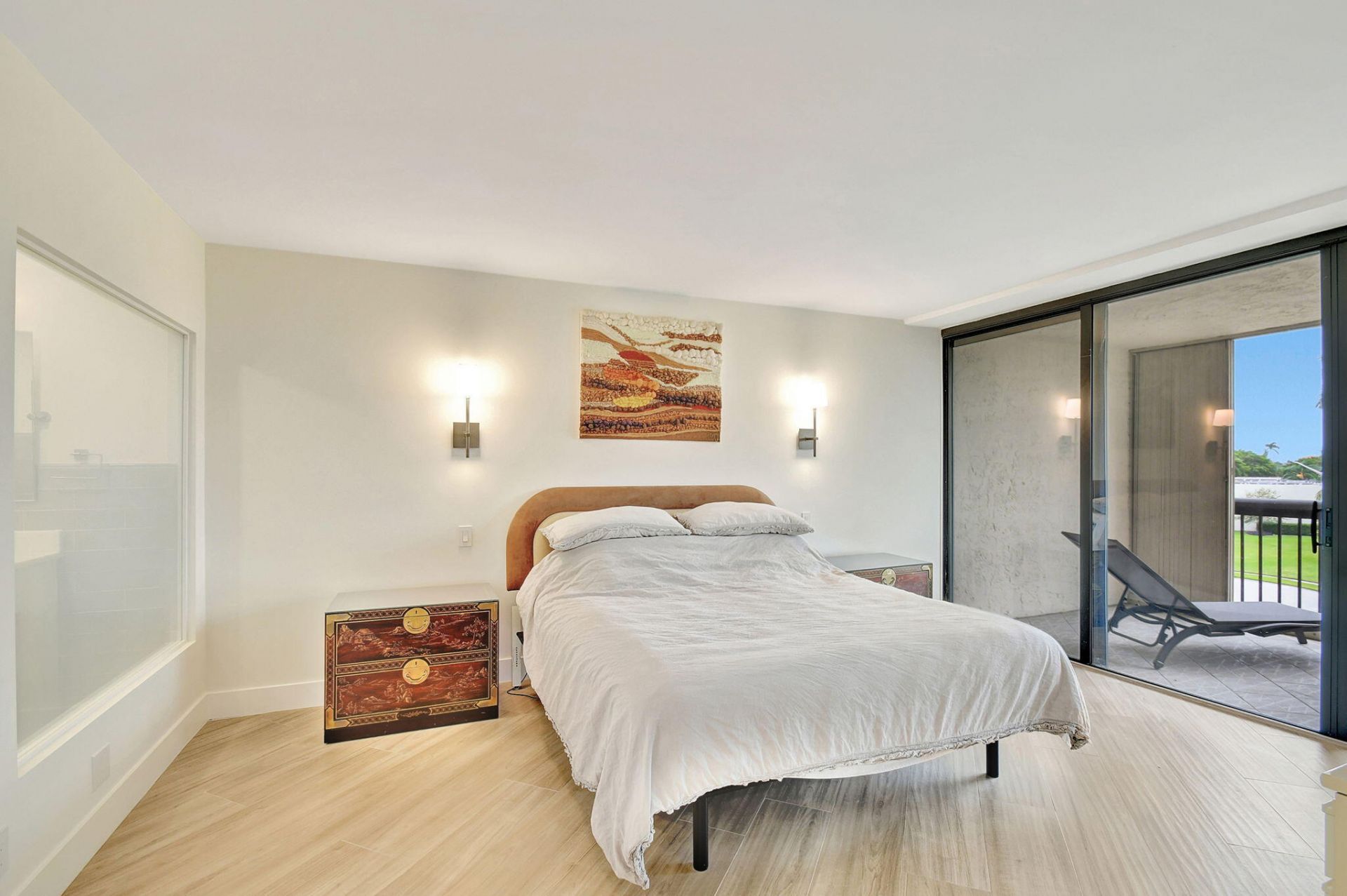 1900 Consulate Place, Unit 206, West Palm Beach, FL 33401 Photo