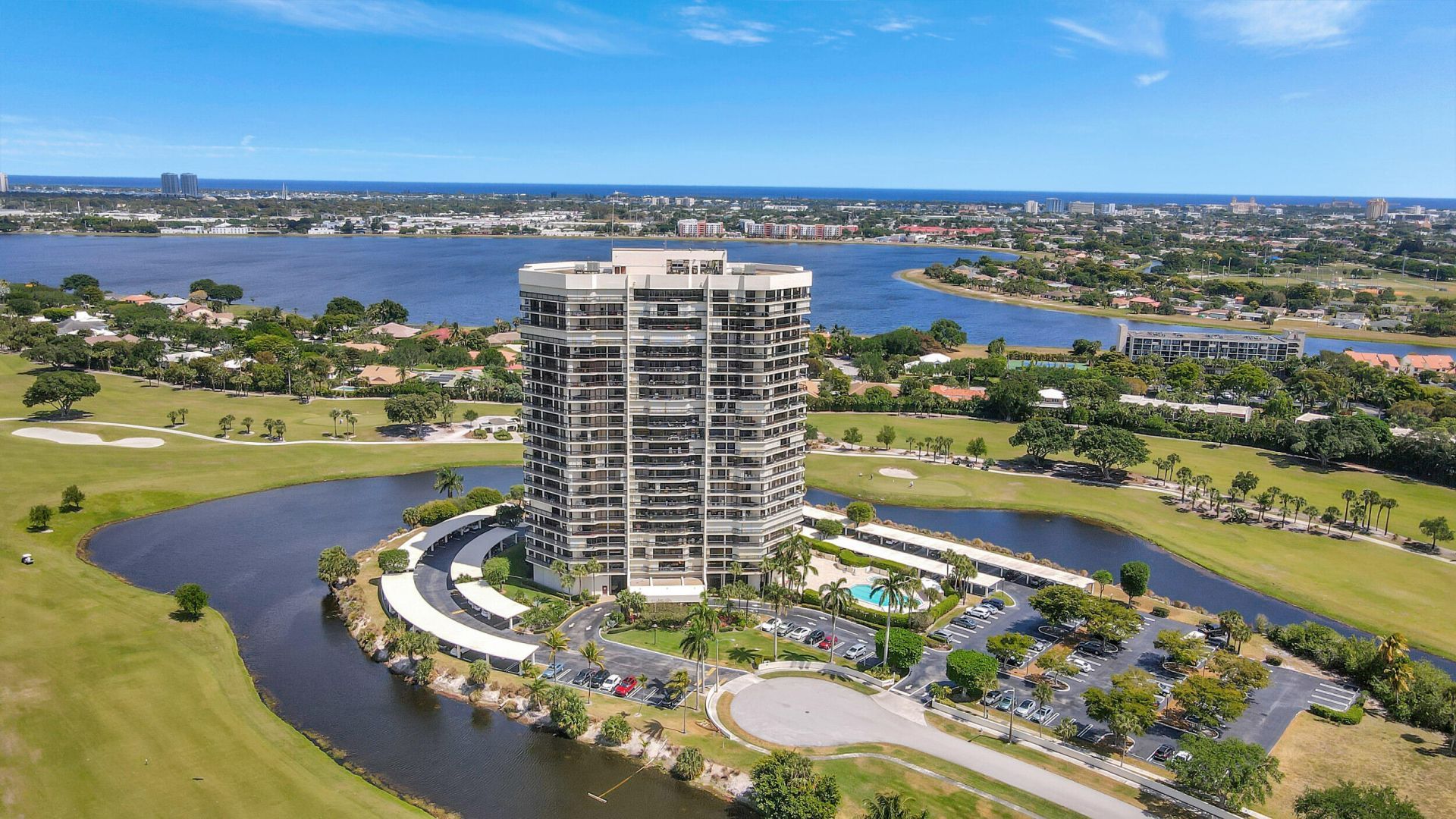 1900 Consulate Place, Unit 206, West Palm Beach, FL 33401 Photo