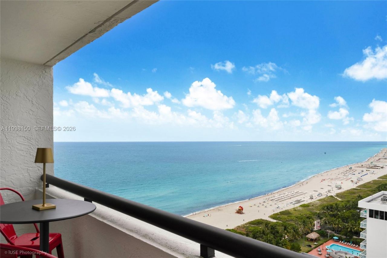 2555 Collins Ave, Unit PH114, Miami Beach, FL 33140 Photo