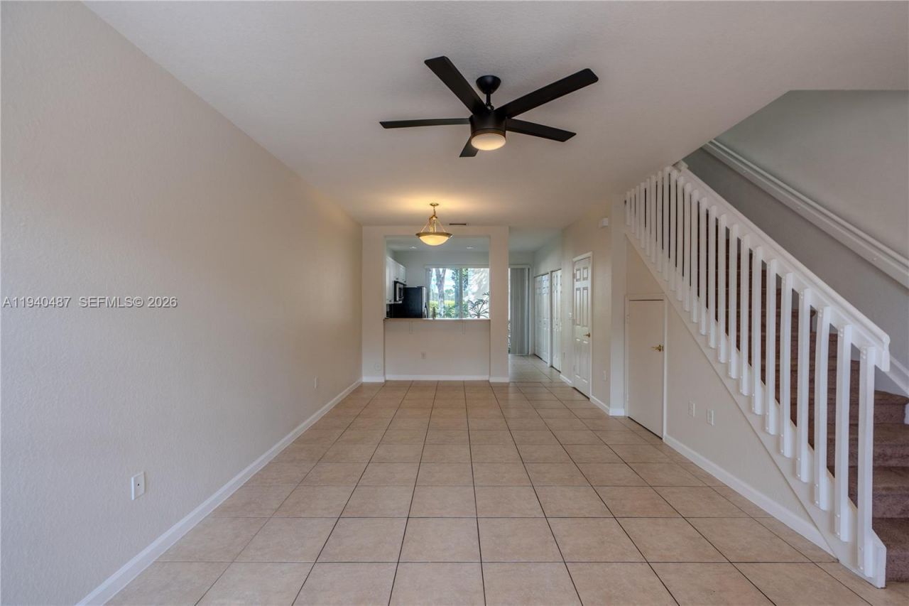 729 NW 42nd Ave, Plantation, FL 33317 Photo