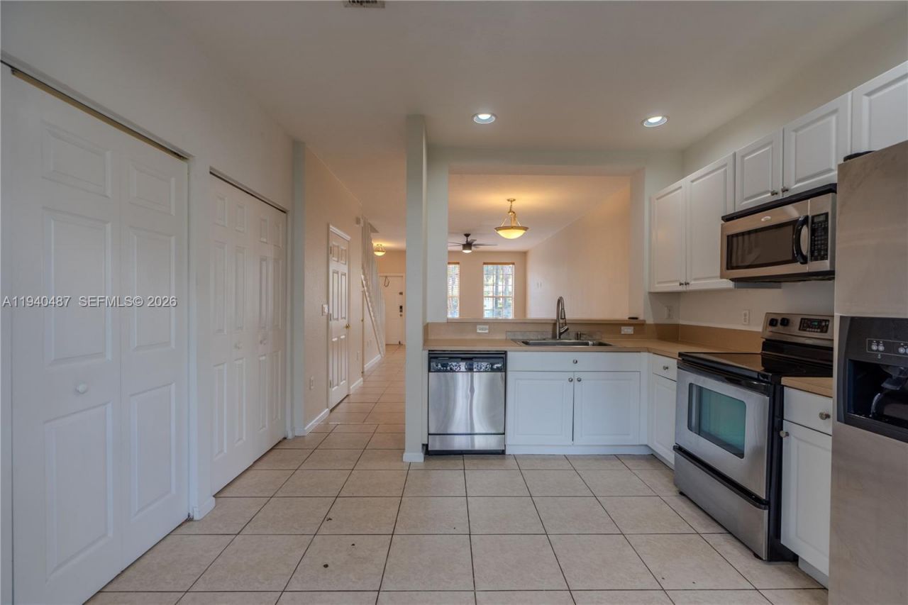 729 NW 42nd Ave , Plantation, FL 33317 Photo