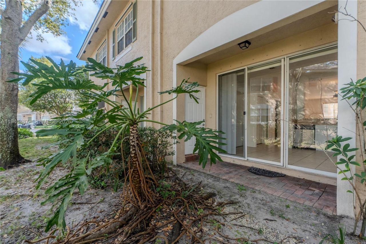 729 NW 42nd Ave , Plantation, FL 33317 Photo