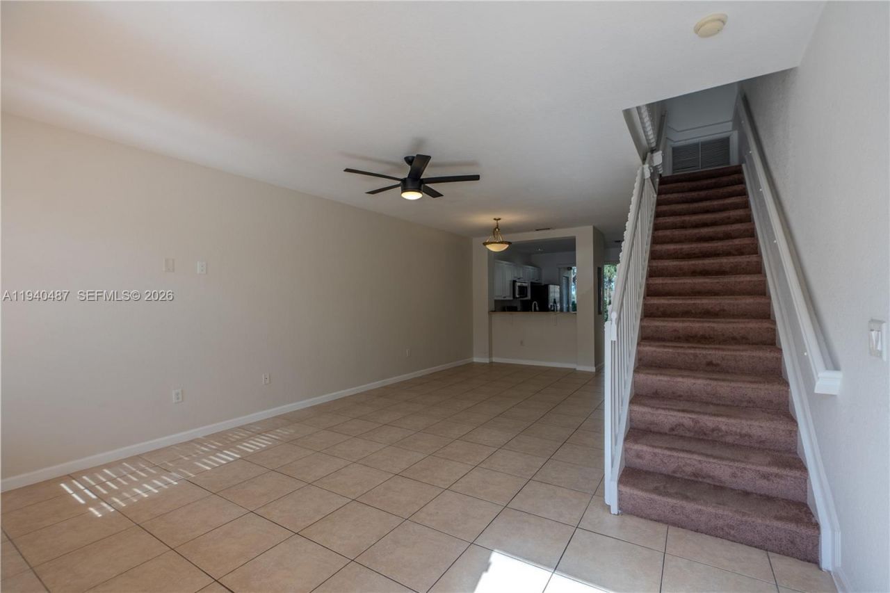 729 NW 42nd Ave, Plantation, FL 33317 Photo