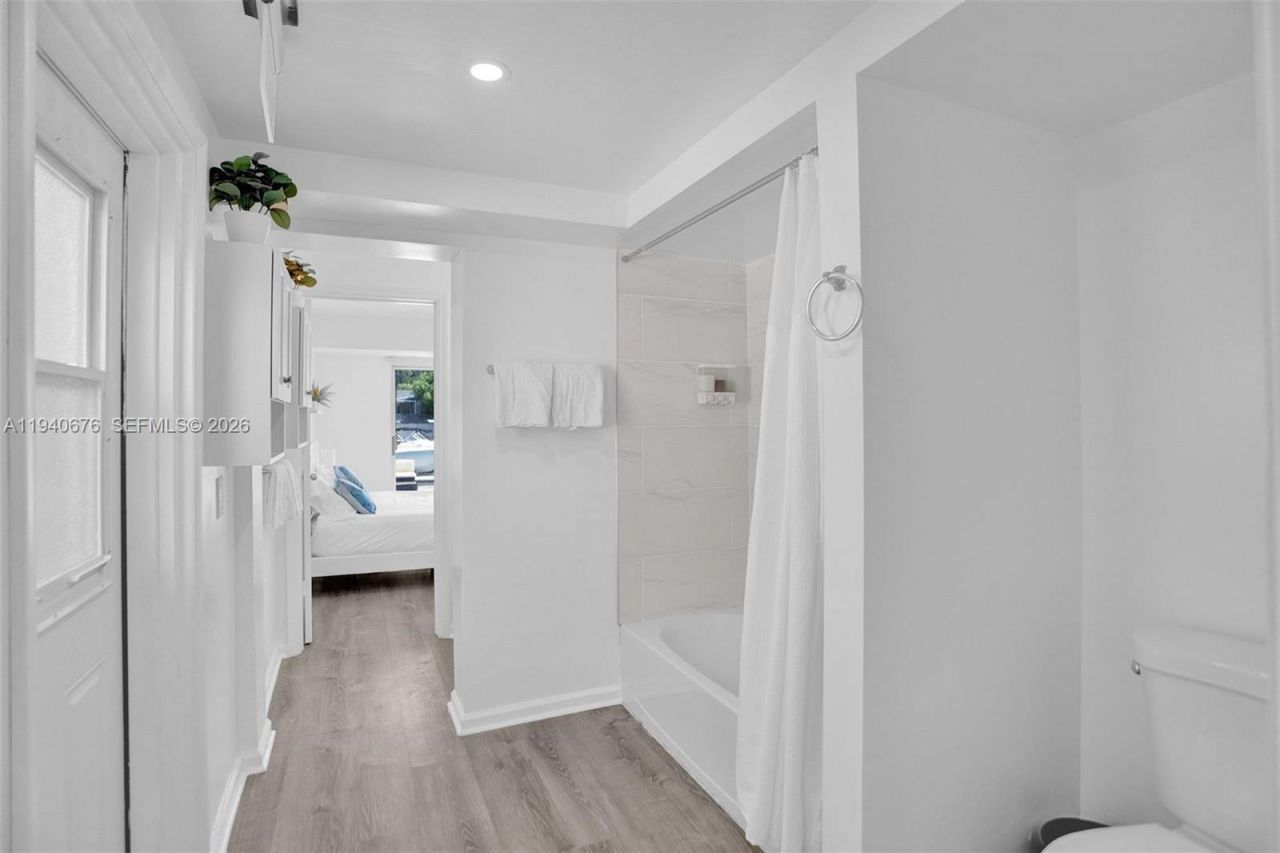 2827 Arthur St, Hollywood, FL 33020 Photo