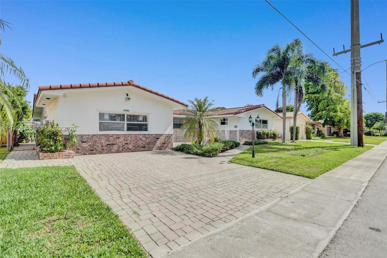 2827 Arthur St, Hollywood, FL 33020 Photo