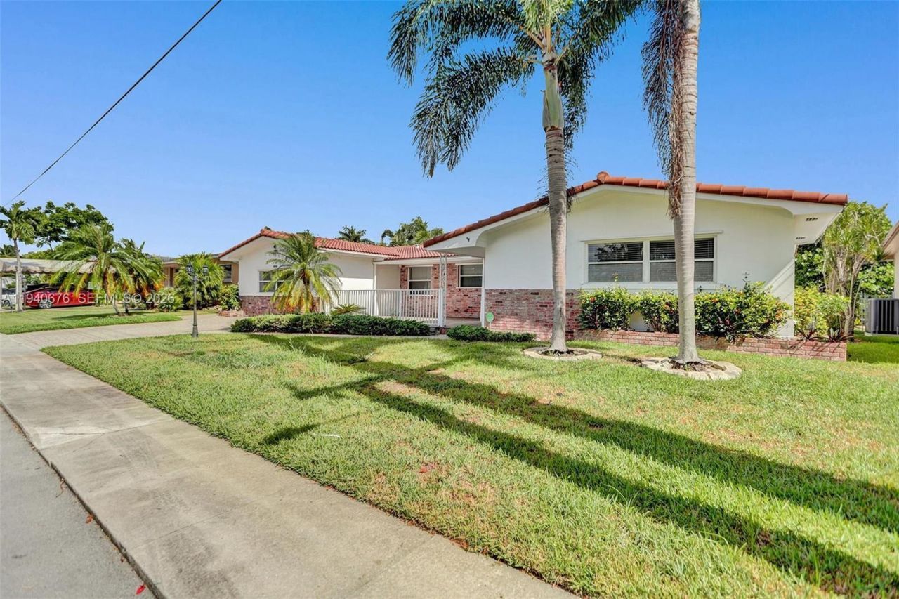 2827 Arthur St, Hollywood, FL 33020 Photo