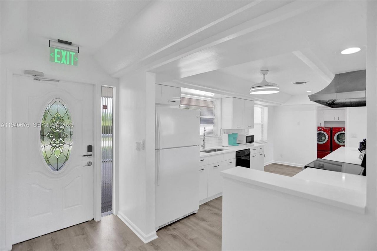 2827 Arthur St, Hollywood, FL 33020 Photo